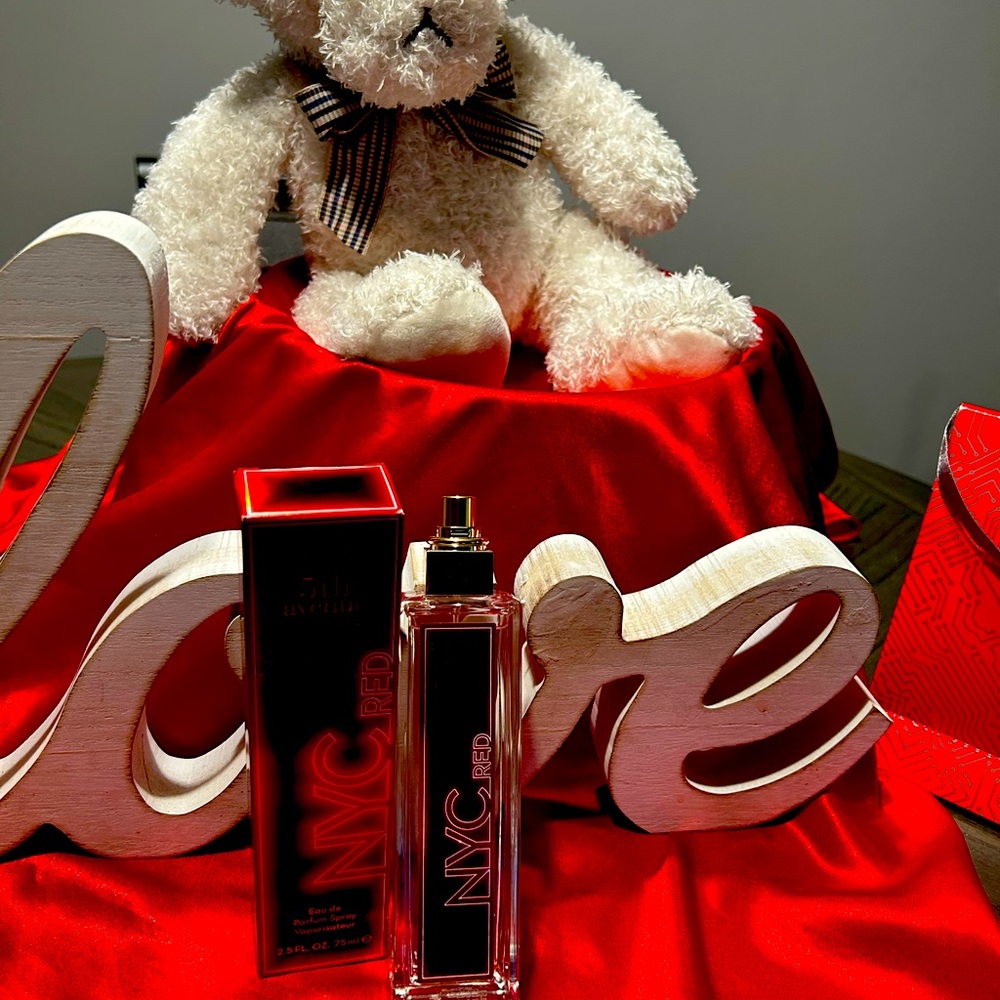 NYC women’s perfume